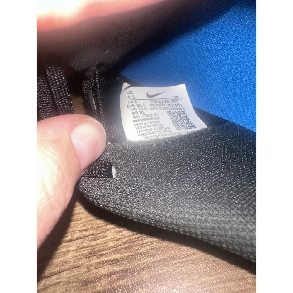 Nike Tiempo Legend 9 Club FG Soccer Cleats DA1176-001 Youth Size 4.5Y Black - Picture 6 of 9